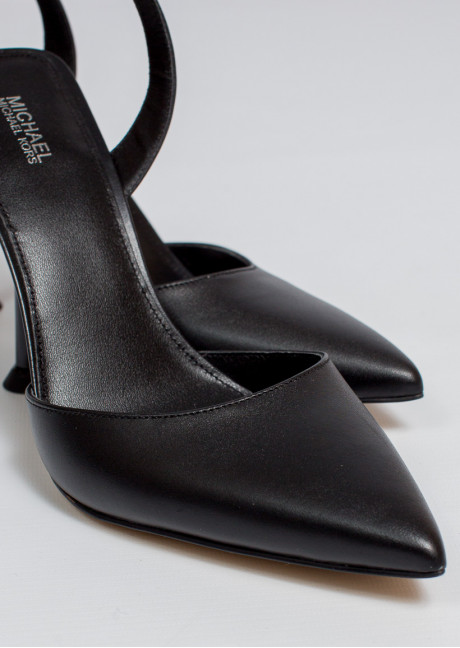 Pantofi