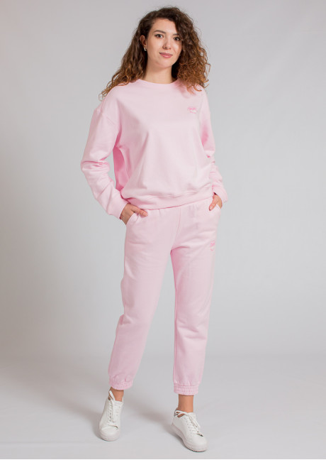 Costum sportiv