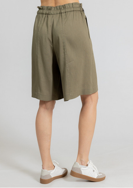 Pantaloni scurti