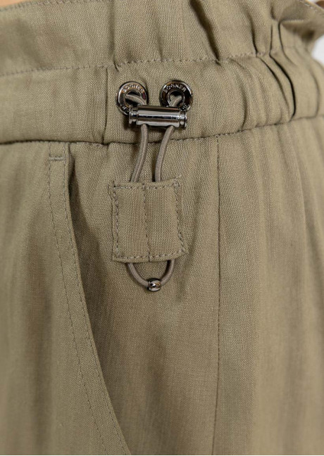 Pantaloni scurti