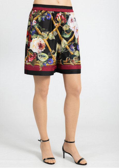 Pantaloni scurti