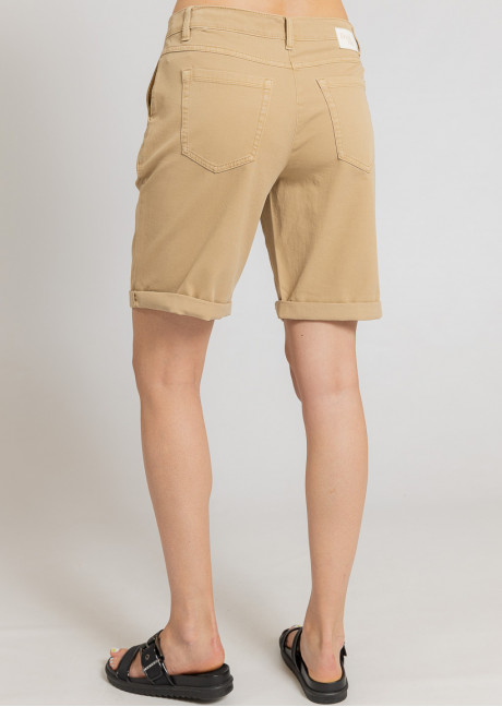 Pantaloni scurti