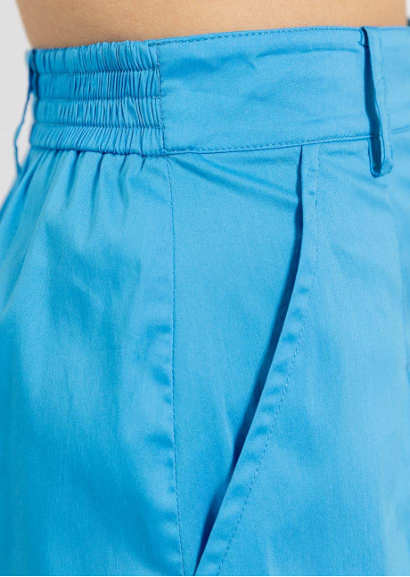 Pantaloni scurti
