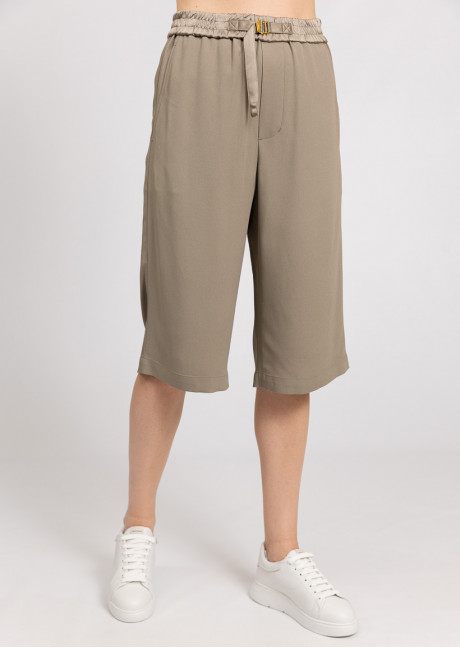 Pantaloni scurti