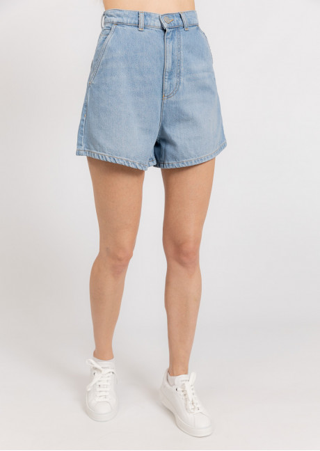 Pantaloni scurti