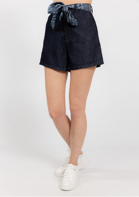Pantaloni scurti