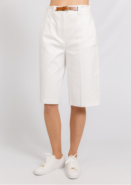 Pantaloni scurti