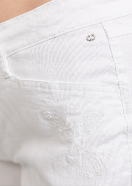 Pantaloni scurti