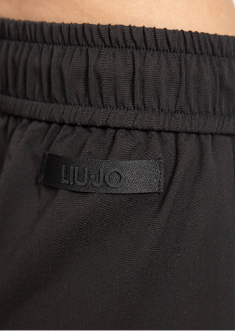 Pantaloni
