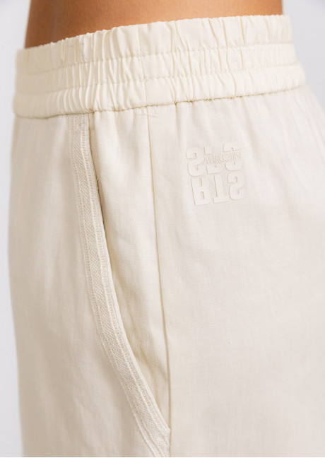 Pantaloni scurti