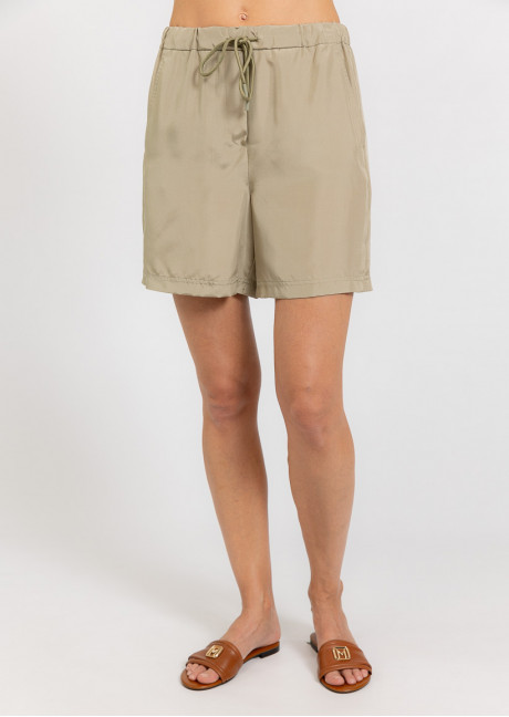 Pantaloni scurti