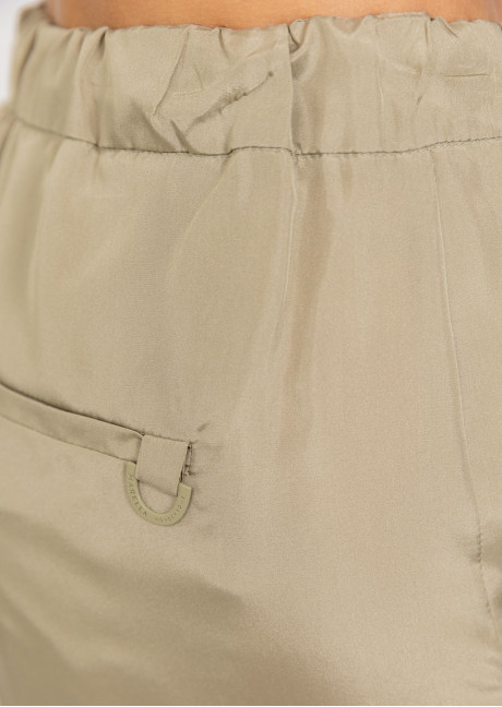 Pantaloni scurti