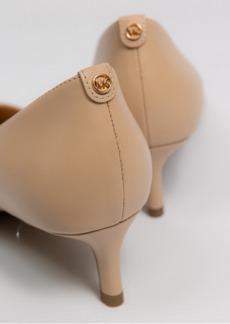 Pantofi